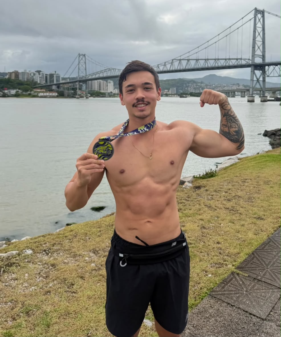 Thalles Hirakawa, Founder & Treinador